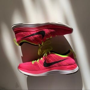 Nike Flyknit Lunar1